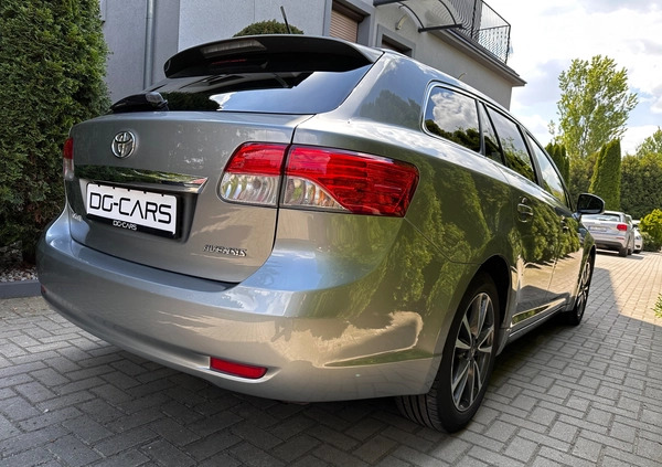 Toyota Avensis cena 43900 przebieg: 168000, rok produkcji 2013 z Limanowa małe 631